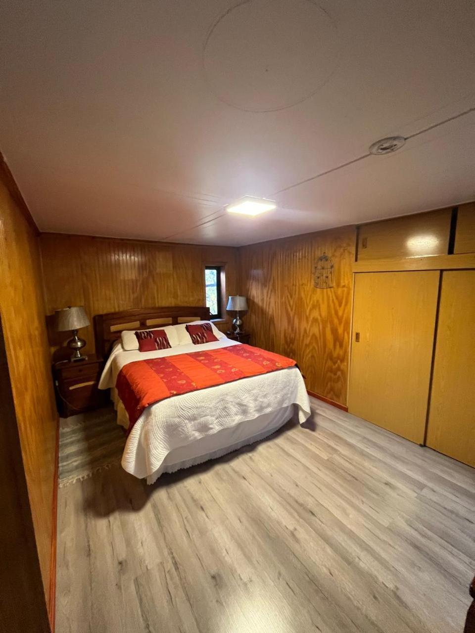 Hostal Espanol Coyhaique Exteriör bild