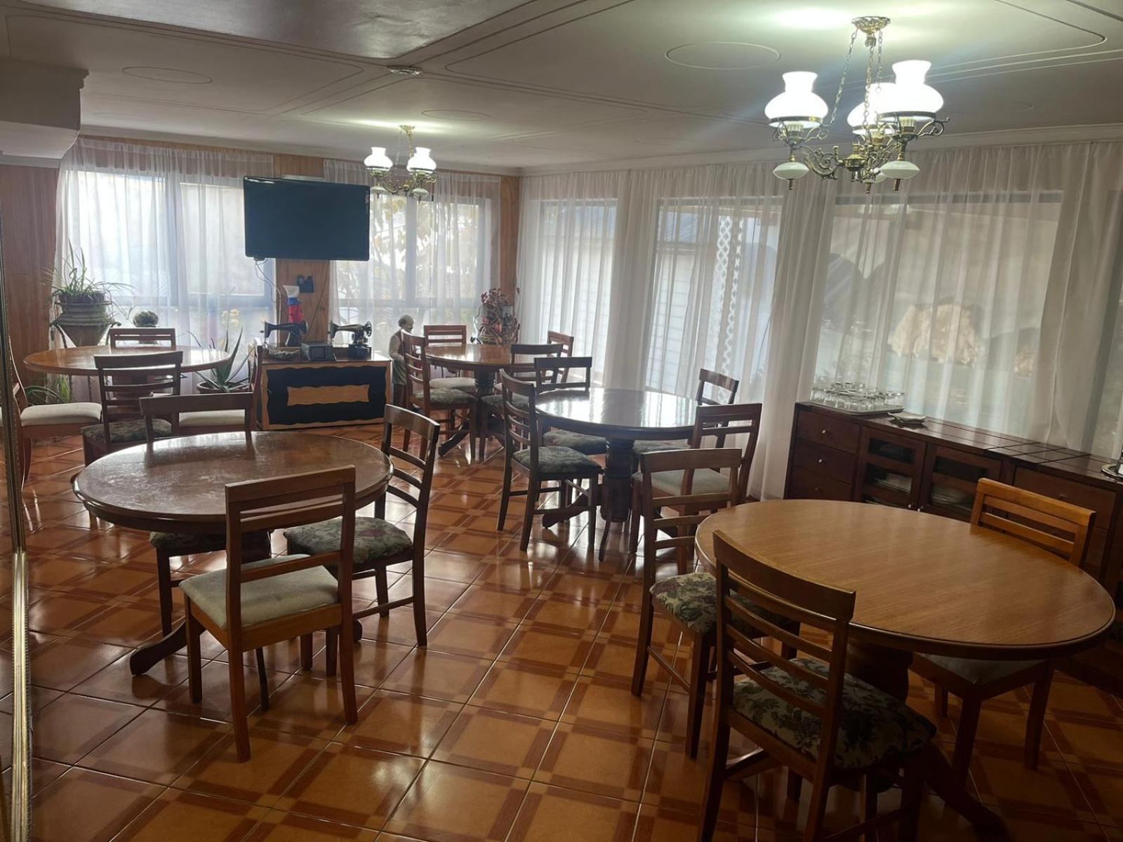 Hostal Espanol Coyhaique Exteriör bild